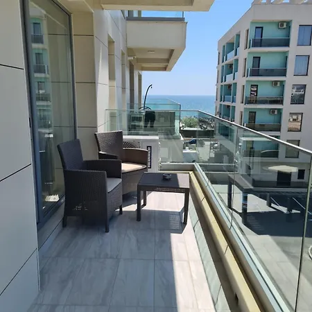 Studio-maria * Navodari